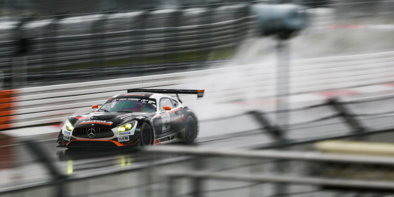 3. Sieg in folge für Patrick Assenheimer bei der VLN6 2019 diesmal zusammen mit Manuel Metzger, Black-Falcon AMG #6 | © VLN