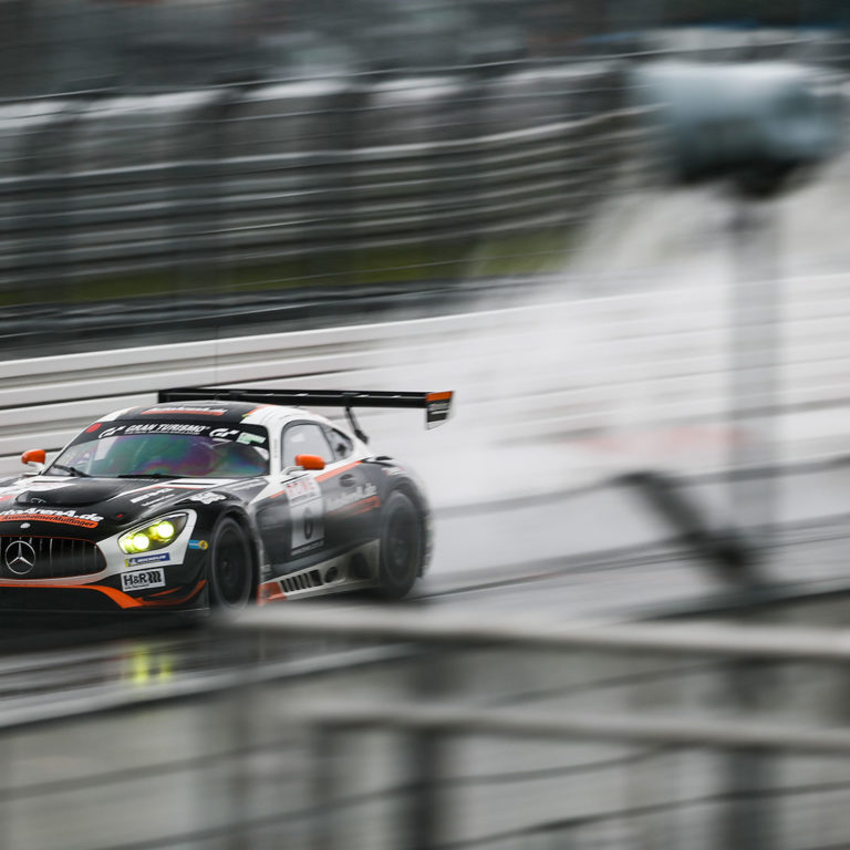 3. Sieg in folge für Patrick Assenheimer bei der VLN6 2019 diesmal zusammen mit Manuel Metzger, Black-Falcon AMG #6 | © VLN