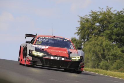 P4 - Carcollection R8 #32 - Rast, Frijns, Müller | © Audisport