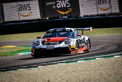 IMOLA P3 SilverCup Dinamic #56 - Andrea Rizzoli, Adrien De Leener, Mikkel O. Pedersen | © GTworldChEu