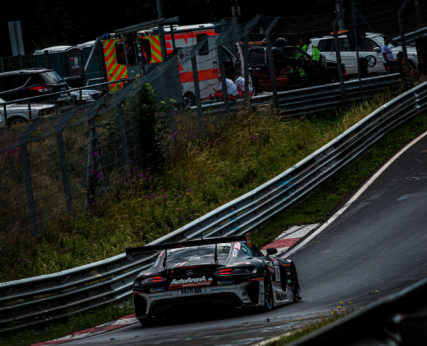 P3 overall HRT AMG #5 - Patrick Assenheimer, Dominik Baumann, Dirk Müller | © SWOOSH Communications