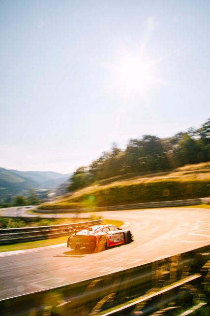 NLS5 Winner Land Motorsport R8 #29 - Chris Mies, Kelvin vd Linde, Mattia Drudi | © Michele Scudiero