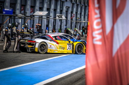 GTworldChEu Magny-Cours overall P5 R2 - Sainteloc R8 #25 - Arthur Rougier, Christopher Haase | © SRO