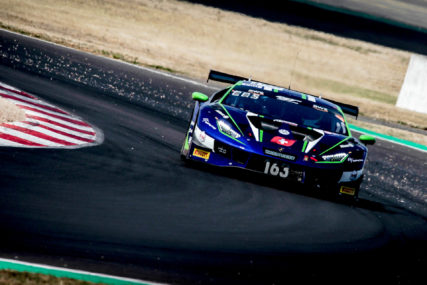 GTworldChEu Magny-Cours overall P12 R2 - Emil-Frey Huracan #163 - Giacomo Altoe, Albert Costa | © SRO