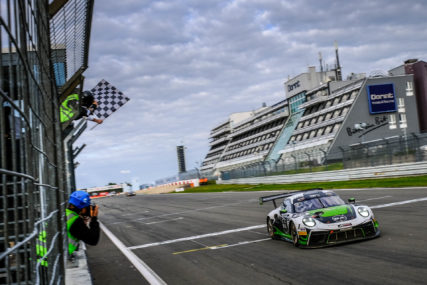 Nürburgring 6h Winner - 911 #54 - Christian Engelhardt, Matteo Cairoli, Sven Müller | © GTworldCH