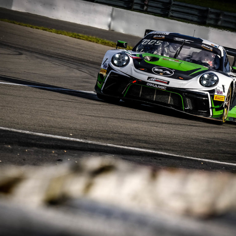 Nürburgring 6h Winner - 911 #54 - Christian Engelhardt, Matteo Cairoli, Sven Müller | © GTworldCH