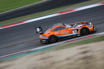 Nürburgring 6h P3 overall - HRT AMG #4 - Maro Engel, Luca Stolz, Vincent Abril | © MercedesAMG