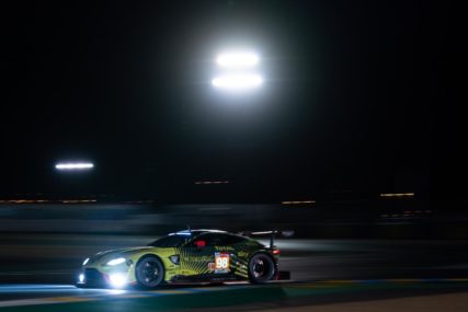 LeMan24 GTE-AM P8 - AMR Vantage #98 - Augusto Farfus, Ross Gunn und Paul Dalla Lana | © AMR
