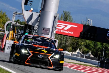 GTworldCh Sprint Cup Finale Race 3 P3 SC - Tech1 RCF #15 - Thomas Neubauer, Aurelien Panis | © SRO