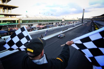 IntGTC Indy8H Winner - WAlkenhorst BMW #34 - Augusto Farfus, Nick Catsburg, Connor de Phillippi | © IntGTC
