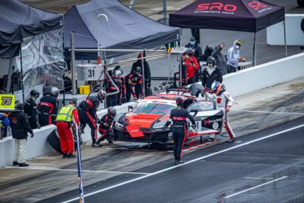 IntGTC Indy8H P4 - Hardpoint WRT Audi #31 - Markus Winkelhock, Spencer Pumpelly, Mirko Bortolotti | © SRO