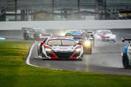 IntGTC Indy8H P3 - JAS Motorsport NSX #30 - Mario Farnbacher, Renger vd Zande, Dane Cameron | © SRO