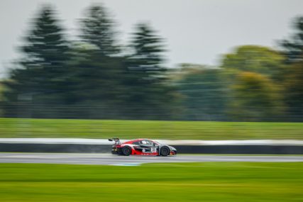 IntGTC Indy8H P4 - Hardpoint WRT Audi #31 - Markus Winkelhock, Spencer Pumpelly, Mirko Bortolotti | © SRO