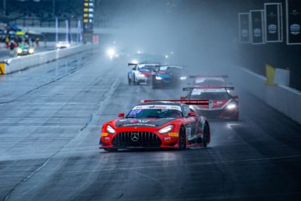 IntGTC Indy8H Pro-AM Winner - DXDT AMG #04 - George Kurtz, Colin Braun, Ben Keating | © SRO