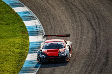 IntGTC Indy8H P4 - Hardpoint WRT Audi #31 - Markus Winkelhock, Spencer Pumpelly, Mirko Bortolotti | © SRO