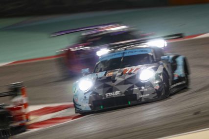 WEC 8HBahrain AM - P7 #77 911RSR - C. RIED / R. PERA / D. OLSEN | © Jürgen Tapp