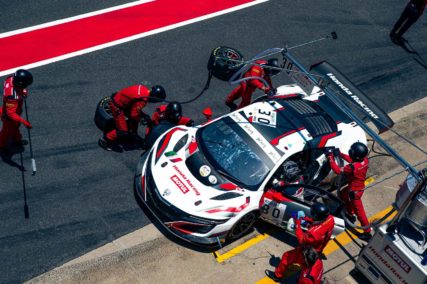 Kyalami9H 2020 - Polesitter & P4 - JAS Motorsport NSX #30 - Bertrand Baguette, Renger vd Zande, Mario Farnbacher | © Chris Lazenby