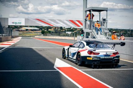 Kyalami9H 2020 - P6 - Walkenhorst BMW #35 - Martin Tomczyk, Nick Yelloly, David Pittard | © Chris Lazenby