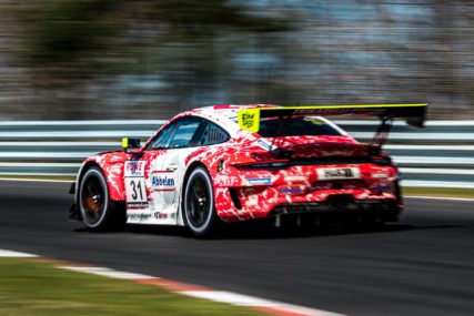 #NLS 2 P2 - Frikadelli #31 - Fred Makowiecki & Dennis Olsen | © Chris Frays