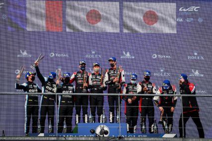 6hSPA Hypercar Podium | © Toyota