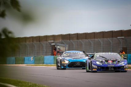 Magny-Cours P12 Race I Emil-Frey Huracan #114 - Konsta Lappalainen, Jack Aitken | © 21 Creation