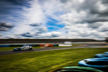 Magny-Cours P3 Race II AKKA AMG #88 - Timur Boguslavskiy, Raffaele Marciello | © 21 Creation