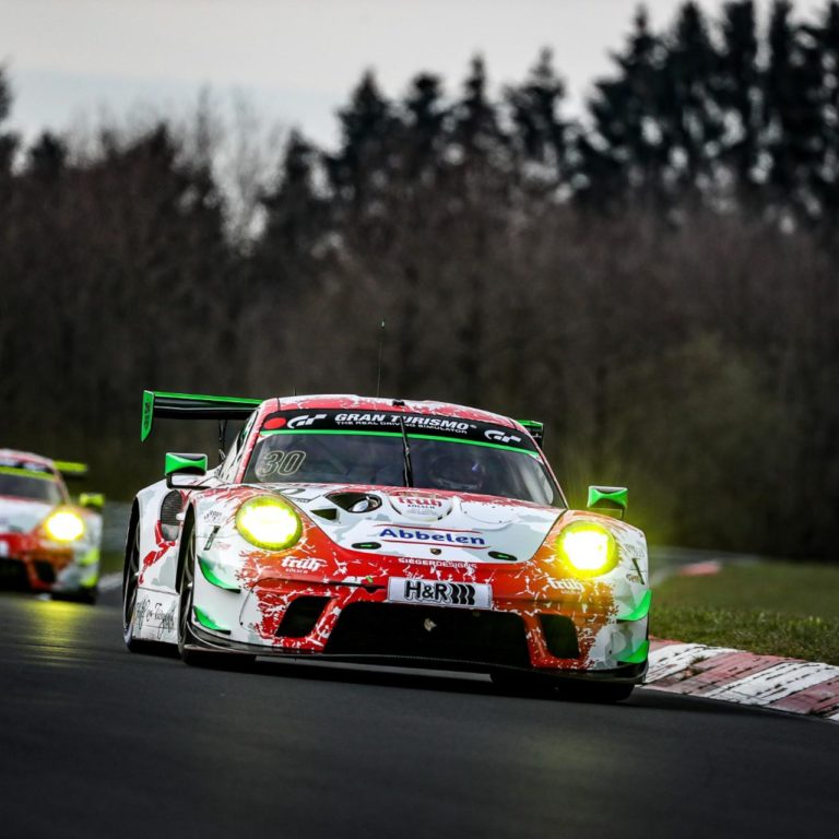NLS3 2021 Winner Frikadelli #30 - Earl Bamber & Mathieu Jaminet | © Porsche