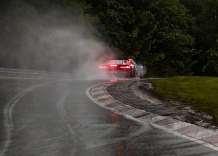 24hNBR DNF Phoenix R8 #15 - Frank Stippler, Dries Vanthoor, Robin Frijns, Mattia Drudi | © GruppeC