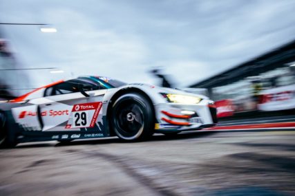 24hNBR DNF Land Motorsport #29 - Christopher Mies, Kelvin van der Linde, Rene Rast, Frédéric Vervisch | © GruppeC