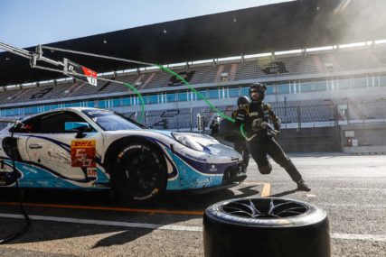 8hPortimao GTE Am P2 - Project1 #56 - E. PERFETTI / M. CAIROLI / R. PERA | © Jürgen Tapp