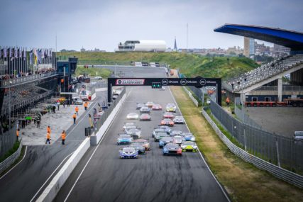 Zandvoort 21 - Start Race 1 | © SRO