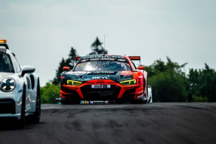 NLS4 21 - P2 Pro-Am #24 - Milan Dontje, Patrick Kolb, Lorenzo Rocoo, Patric Niederhauser | © Chris Frays