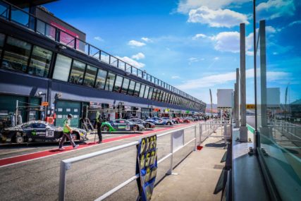 Misano Pitlane | © SRO