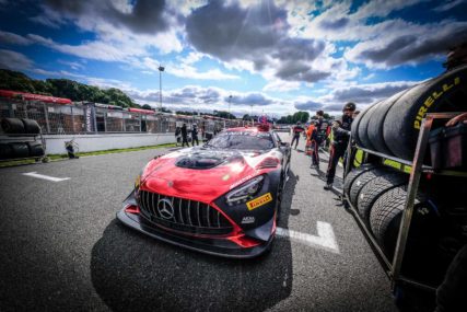 P3 overall Race II - #89 - Petru Razvan Umbrarescu, Jules Gounon | © SRO