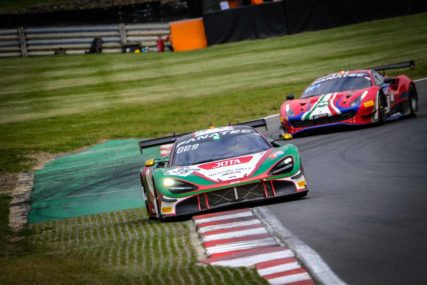 DNF Race I - #38 - Ben Barnicoat, Oliver Wilkinson | © SRO