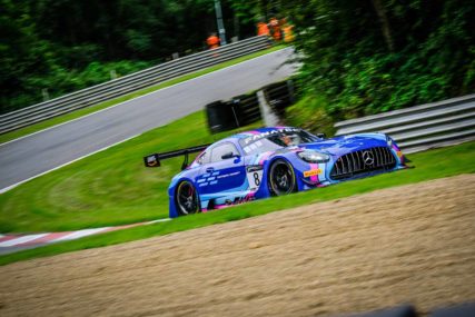 DNF Race II #8 - Kevin Tse, Adam Christodoulou | © SRO