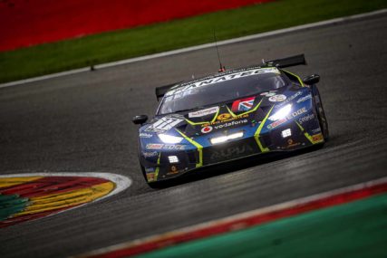 P3 Pro-Am - Barwell #77 - Miguel Ramos, Leo Machitski, Henrique Chaves, Sandy Mitchell | © SRO