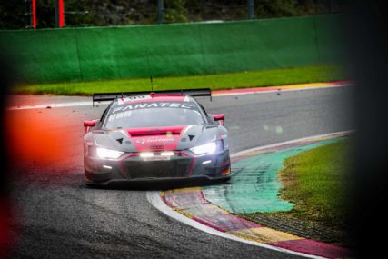 P4 Silver - attempto #99 - Fabien Lavergne, Max Hofer, Alex Aka | © SRO