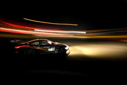 DNF - Walkenhorst #34 - Sheldon van der Linde, David Pittard, Marco Wittmann | © SRO