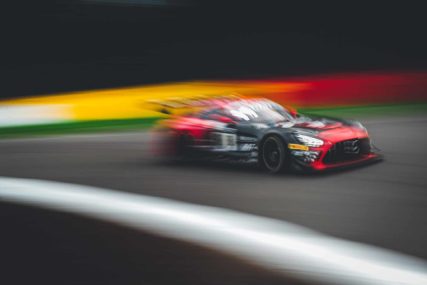 DNF - Polesetter - AKKA ASP #88 - Raffaele Marciello, Dani Juncadella, Jules Gounon | © SRO