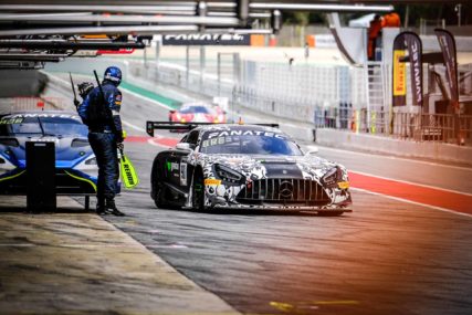 P23 overall Race - MadPanda AMG #90 - Perez Companc/Puhakka/Breukers | © SRO