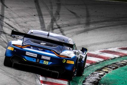 P30 overall Race - Garage59 #159 - MacDowall/Kjaergaard/Hasse Clot | © SRO