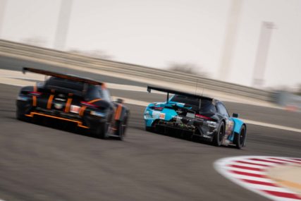 6hBahrain AM P2 #77 Ried C. / Campbell M. / Evans J. | © Porsche