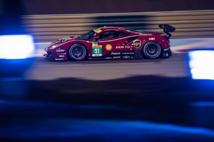 8hBahrain GTE #51 - A. PIER GUIDI / J. CALADO | © Ferrari