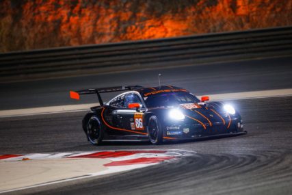8hBahrain GTE-AM P10 #86 - M. WAINWRIGHT / B. BARKER / T. GAMBLE | © JTap