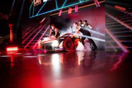 8hBahrain HC P2 #7 - M. CONWAY / K. KOBAYASHI / J. LOPEZ | © Toyota