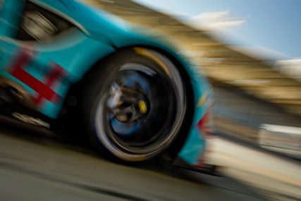 8hBahrain DNF AM #33 - B. KEATING / D. PEREIRA / F. FRAGA | © TF Sport