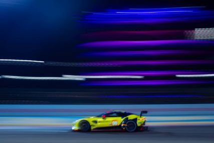 8hBahrain GTE AM P11 #98 - P. DALLA LANA / A. FARFUS / M. GOMES | © NW AMR