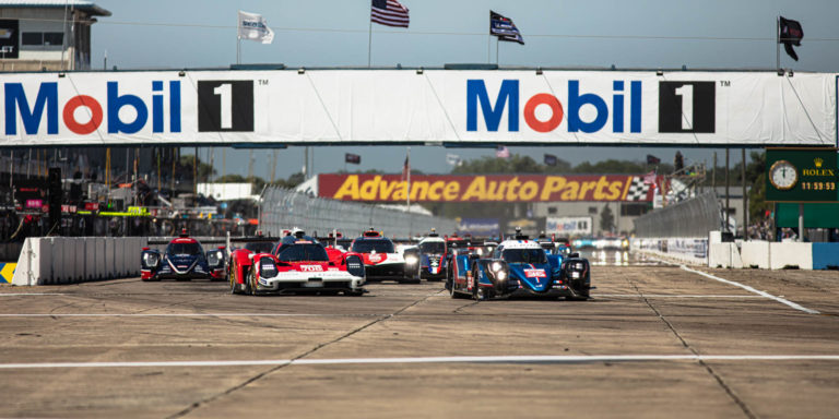 1000mSebring HC Winner - A. NEGRÃO / N. LAPIERRE / M. VAXIVIERE - © Roin Media