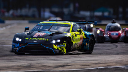 GTE AM P1 - Vantage #98 - P. DALLA LANA / D. PITTARD / N. THIIM - © AMR